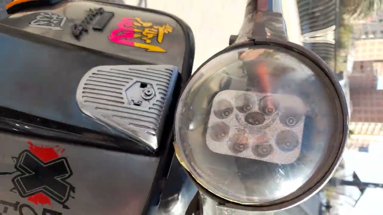 فيسبا صباب هندى ٢٠١٤ بوية بلادها معاها ورقها  ماشاء الله ربنا يبارك لصاحب النصيب ميت غمر 01228667550