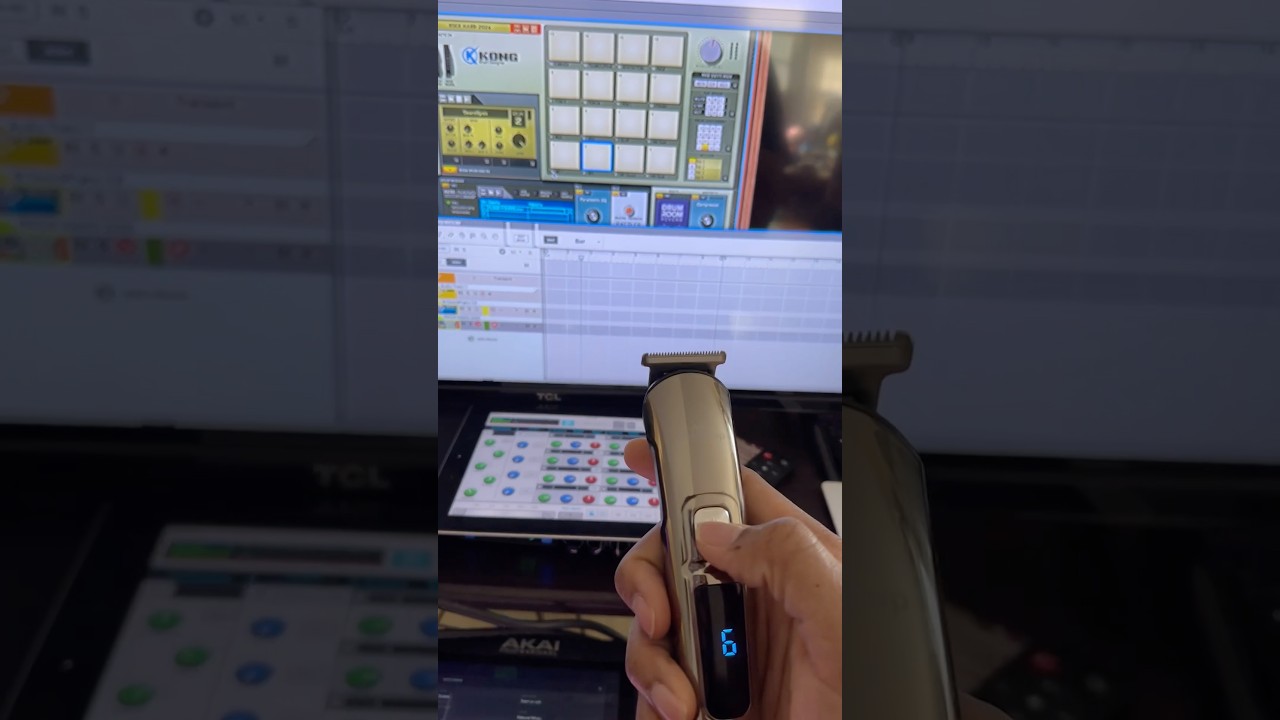 GodclouD makes a beat in @ReasonStudios with an electric shaver?