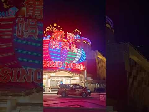 RED ROCK CASINO ROOM REVIEW! #roomreview #summerlin #redrocks #redrockcasino