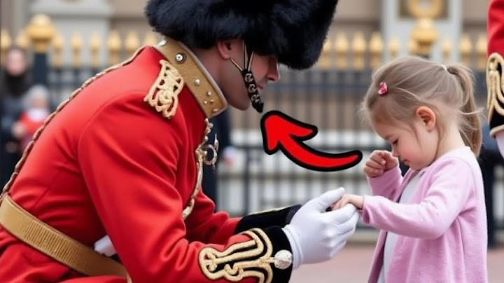 Royal Guard SHOCKS Everyone with Unexpected Act of Kindness