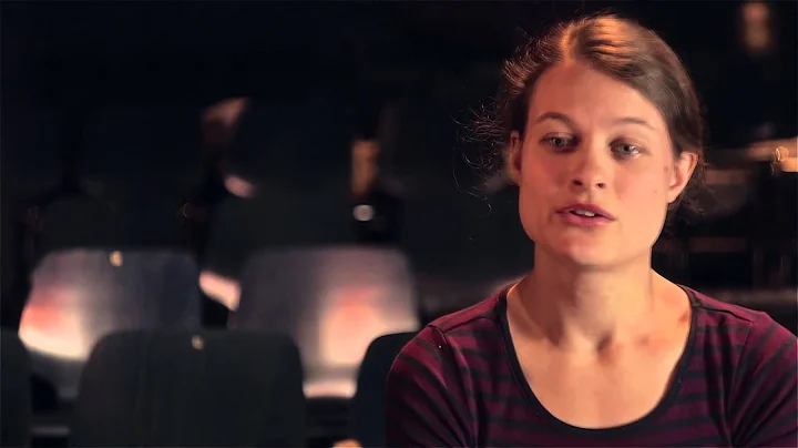 Julia Thorne Interview - The Collector