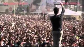 Los Daniels y DLD - Matenme Porque Me Muero (Vive latino 2011)