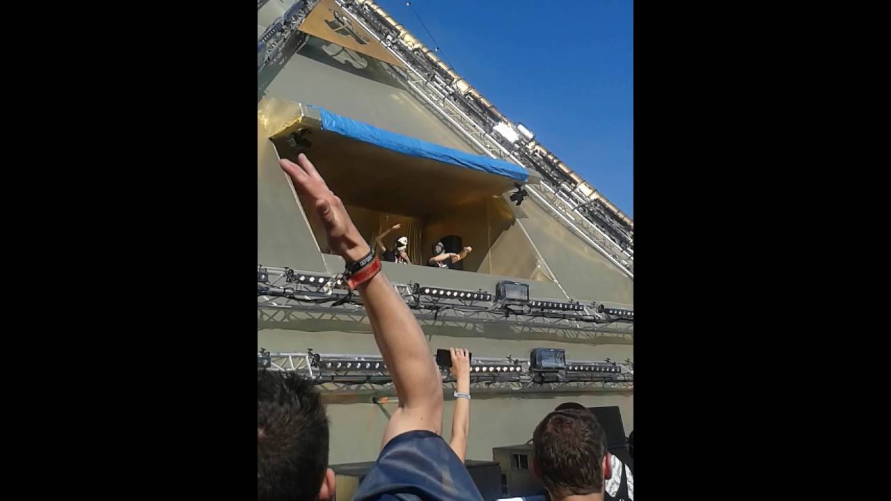 Art of Fighters Defqon.1 Weekend Festival: Dragonblood 26/6/2016 camera iphone 8 plus apk