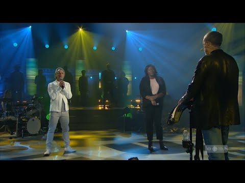 Bruno Pelletier, Orchestre symphonique de Longueuil - Loin loin de la ville