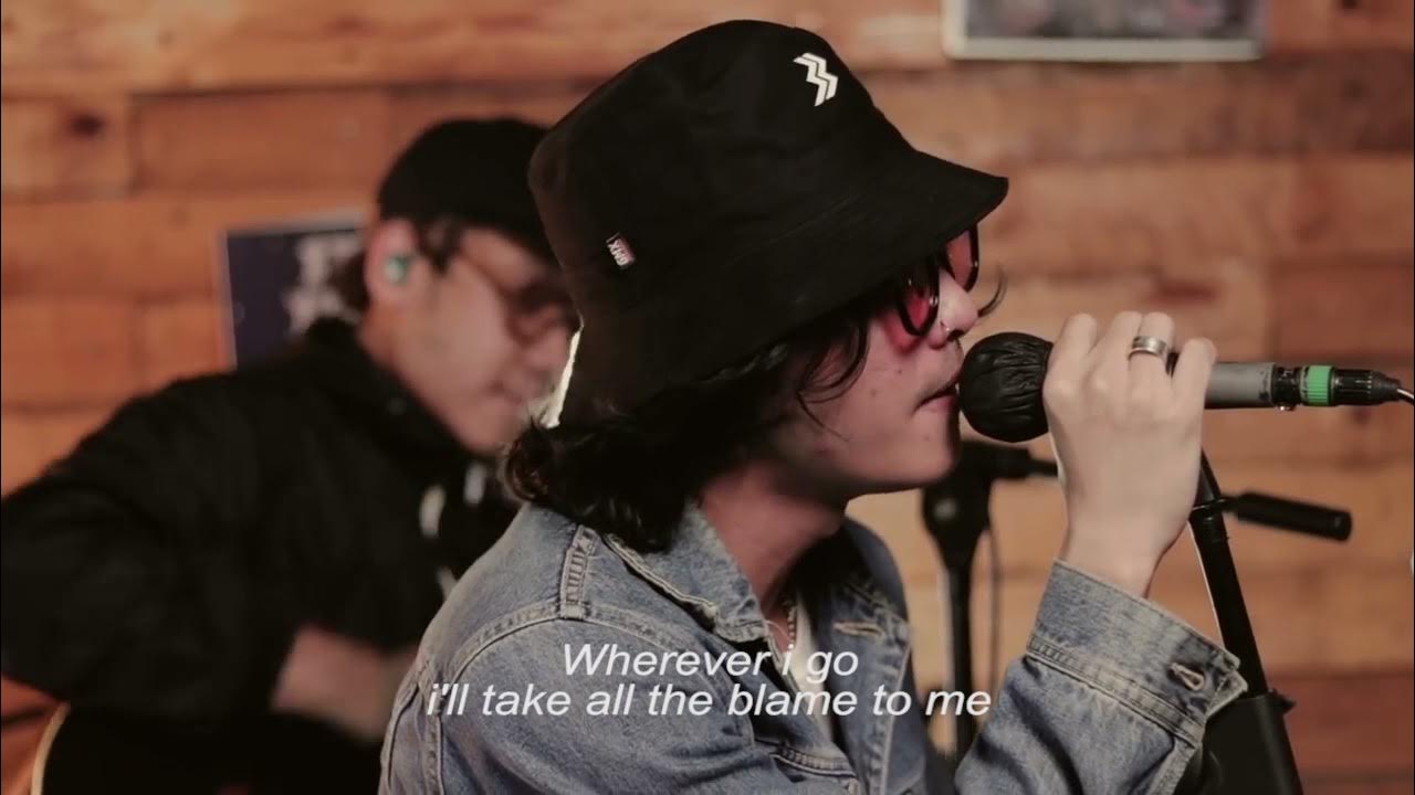 510 - Alive Unofficial lyric Accoustic Session 510 - Alive Unofficial lyric Accoustic Session