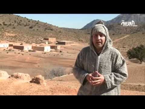 قرية مغربية في عزلة وسط جبال أطلس