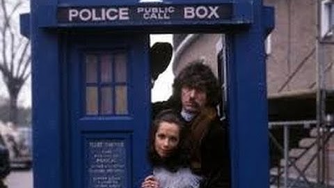 Tardis REMATERIALISATION!