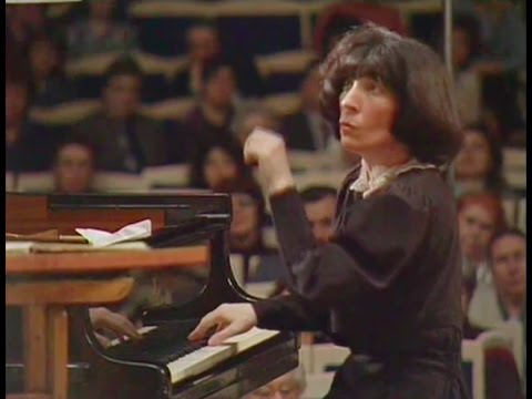 Eliso Virsaladze plays Rachmaninoff Piano Concerto no. 3 - video 1989