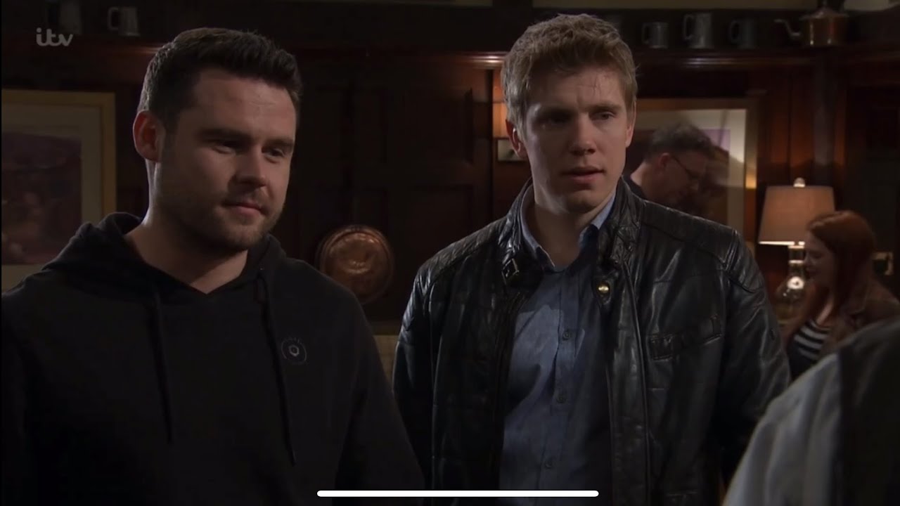 Aaron & Robert - CUTE BITS (60)