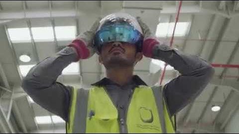 The DAQRI Smart Helmet & Smart glasses