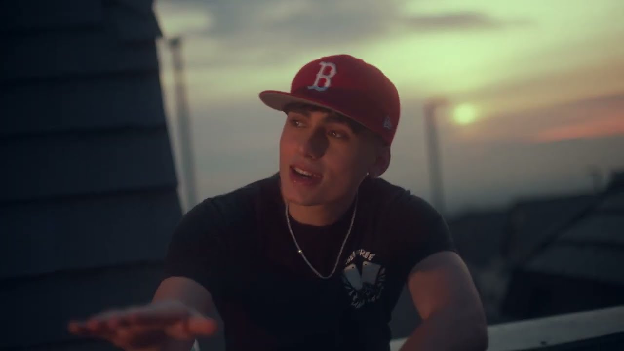 Benja Valencia - Café (Videoclip Oficial)