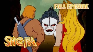 She-Ra and He-Man team up against Hordak | She-Ra Official | Masters of the Universe Official