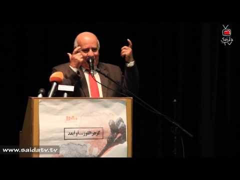 بالفيديو شهادة الصحافي صقر أبو فخر بالشاعر محمود درويش