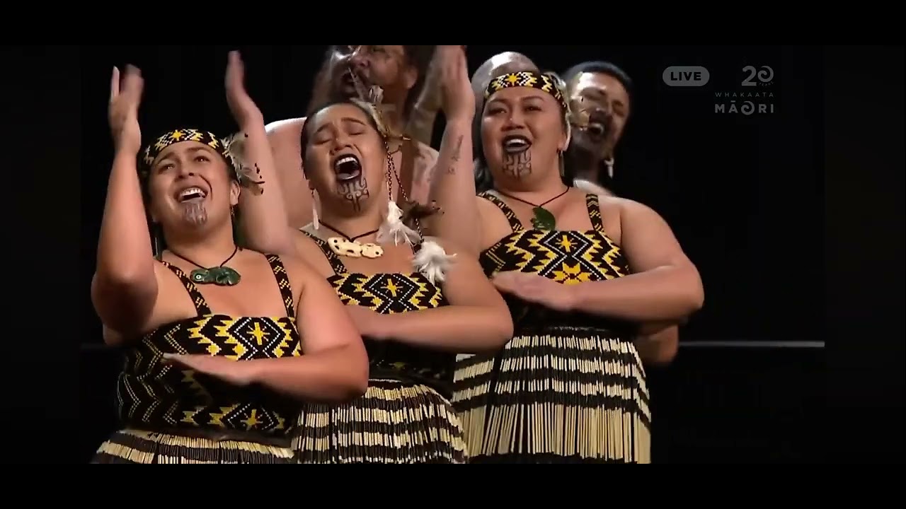 Angitu E moko e - Angitu - YouTube