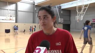 TAKE ko neskak denboraldi borobila ari dira burutzen