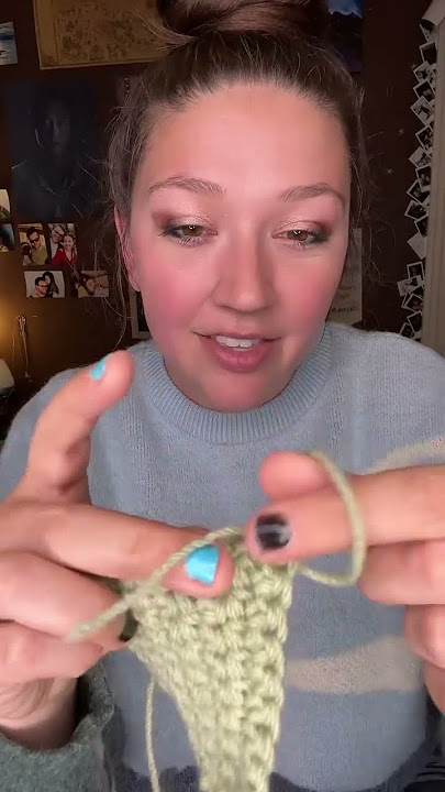 Step-by-Step Guide: How to Effortlessly Master the Slip Knot in Crochet for  Beginners — Pocket Yarnlings — Pocket Yarnlings