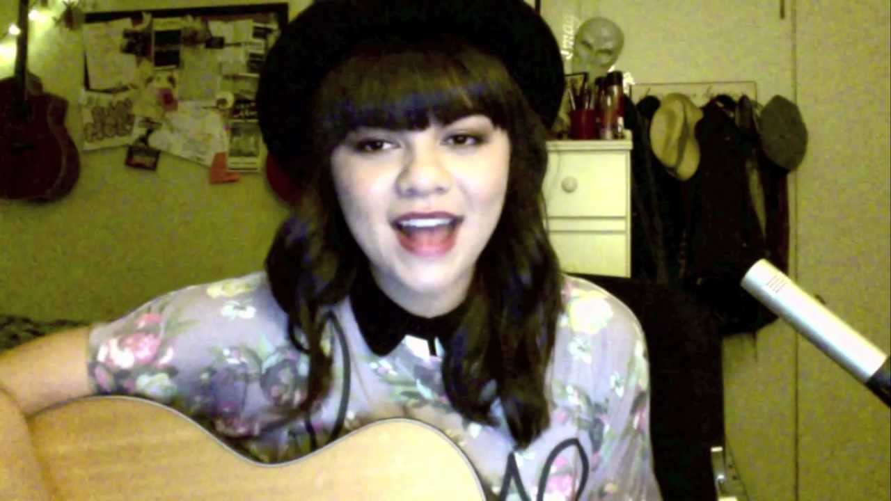 Girl On Fire - Alicia Keys ft. Nicki Minaj Cover