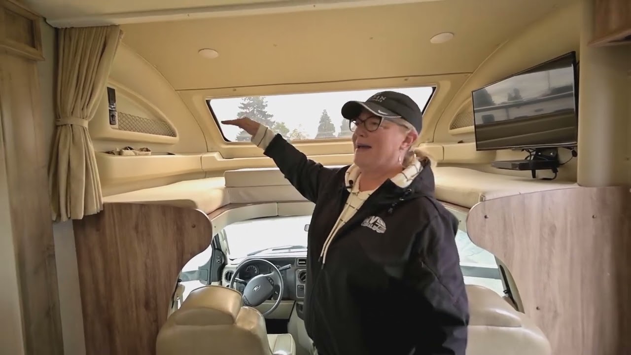 The RV Corral 2019 Jayco Greyhawk Prestige 29MVP Stock # CC-695