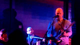 Phil Selway (and band) &quot;All Eyes On You&quot;