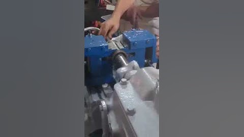 Scaffolding prop nut threading machine long nut