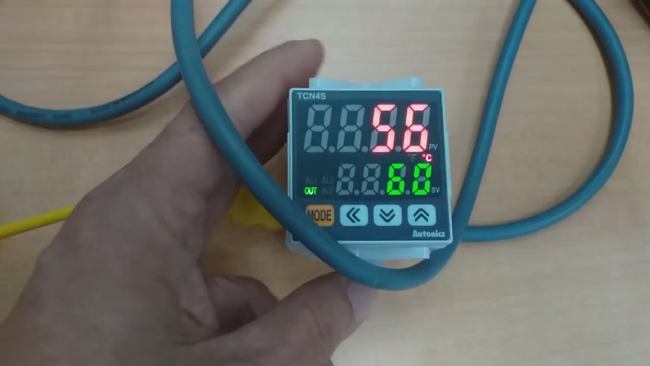 AUTONICS TCN4S-24R SET VALUE 60 ,ALARM LOW LIMIT 55. - YouTube