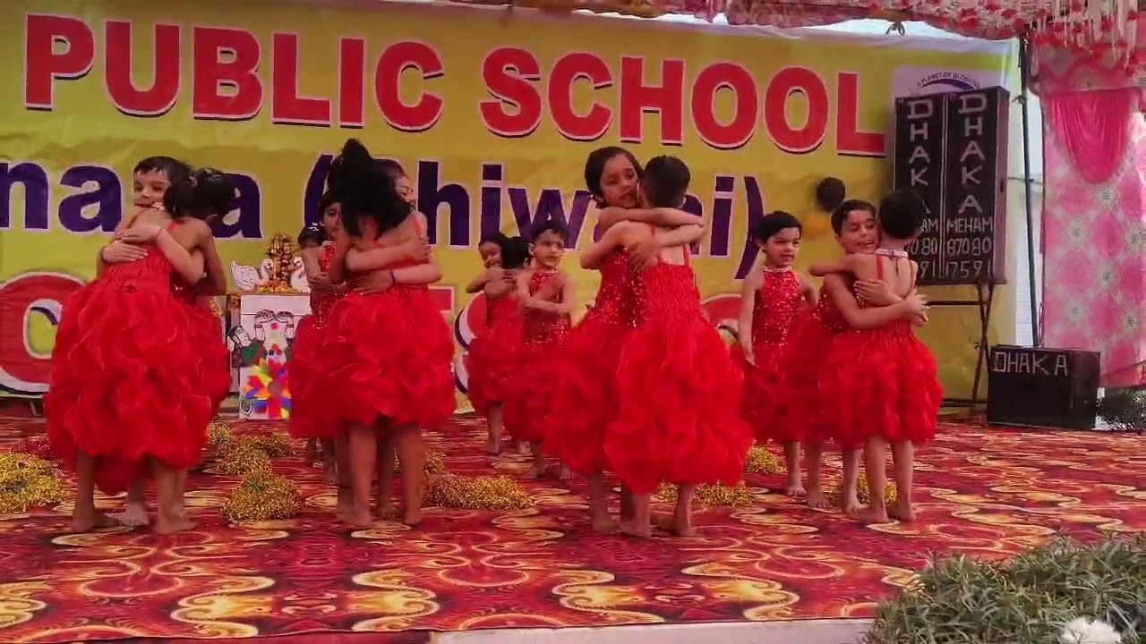 एक दिन बिक जायेंगे माट्टी के मोल 