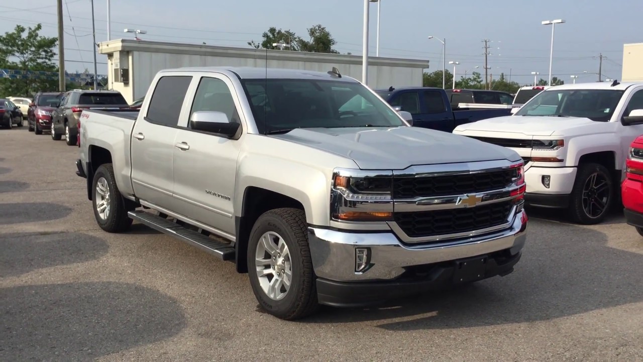 2018 Chevrolet Silverado 1500 LT Crew Cab Silver Ice Metallic Roy