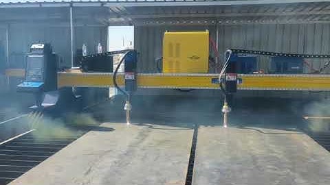 Heavy gantry CNC cutting machine with 2 plasma cutting torch | metal cutting machine
