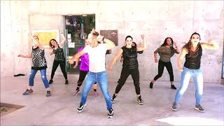 Gloria Trevi, Abranse Perras, Zumba