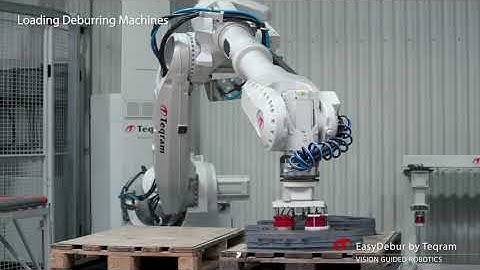 EasyDebur - Loading deburring machines with a Robot