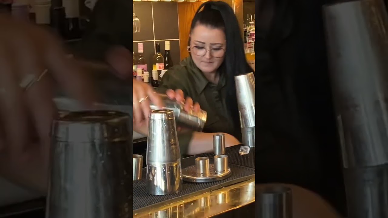 Bartender in action 🙌🏾 | Fast fingers | 