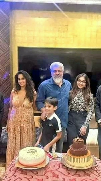 ajith kumar famil pic shalini birthday party🎂🎉🎈#ajith #shalini