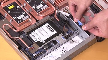 Lenovo ThinkSystem SD650 N V2 installing a drive in the GPU node