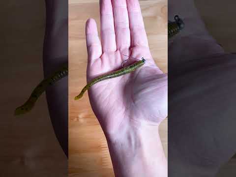 【魚系？？】カットテール４とジグヘッド(バス釣り)