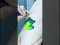 今天教大家画一只小青蛙!