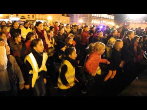 Flashmob du Téléthon à Autun