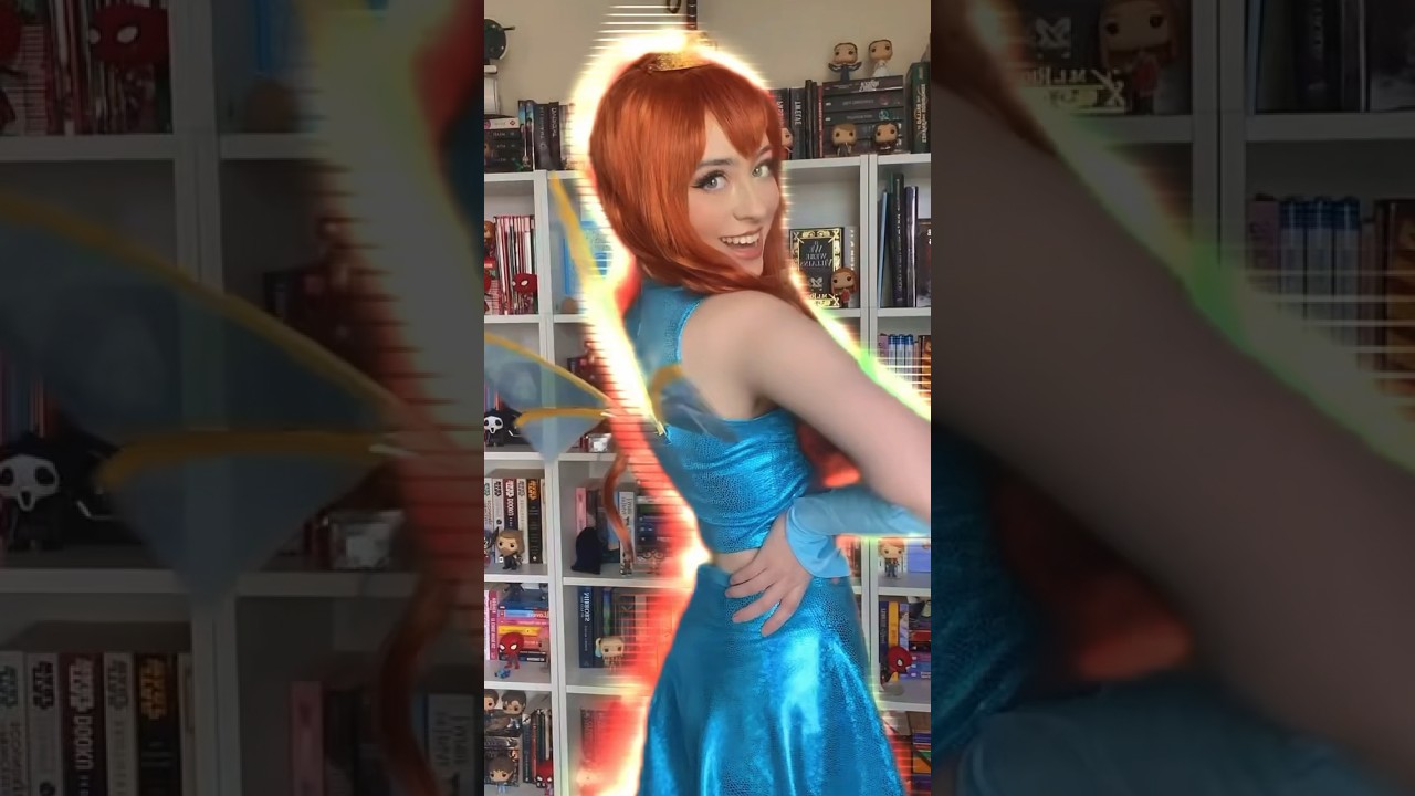 choose your favourite: bloom from winx club cosplay 💙