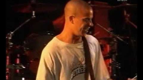 No Use For A Name - Coming Too Close Live)