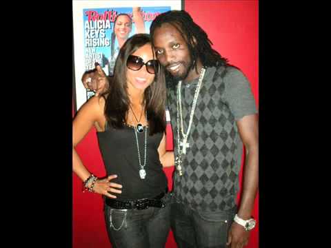 Mavado -Pon Di Ting (Split Personality Riddim 2010) (Seanizzle Production)
