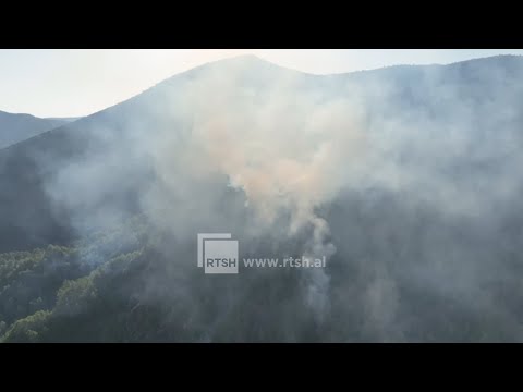 Vazhdon zjarri masiv në Mirditë, zjarrfikësit ndërpresin operacionin