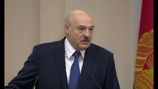 Лукашенко о власти и посиневших руках