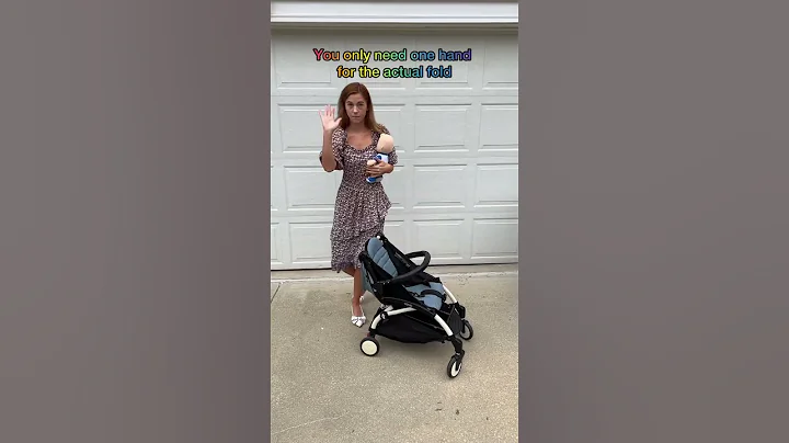 Stokke BABYZEN YOYO one hand fold tutorial: we love the half-fold!
