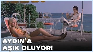 Anneler ve Kızları Türk Filmi | Ayşegül, Aydın&#39;a Aşık Oluyor