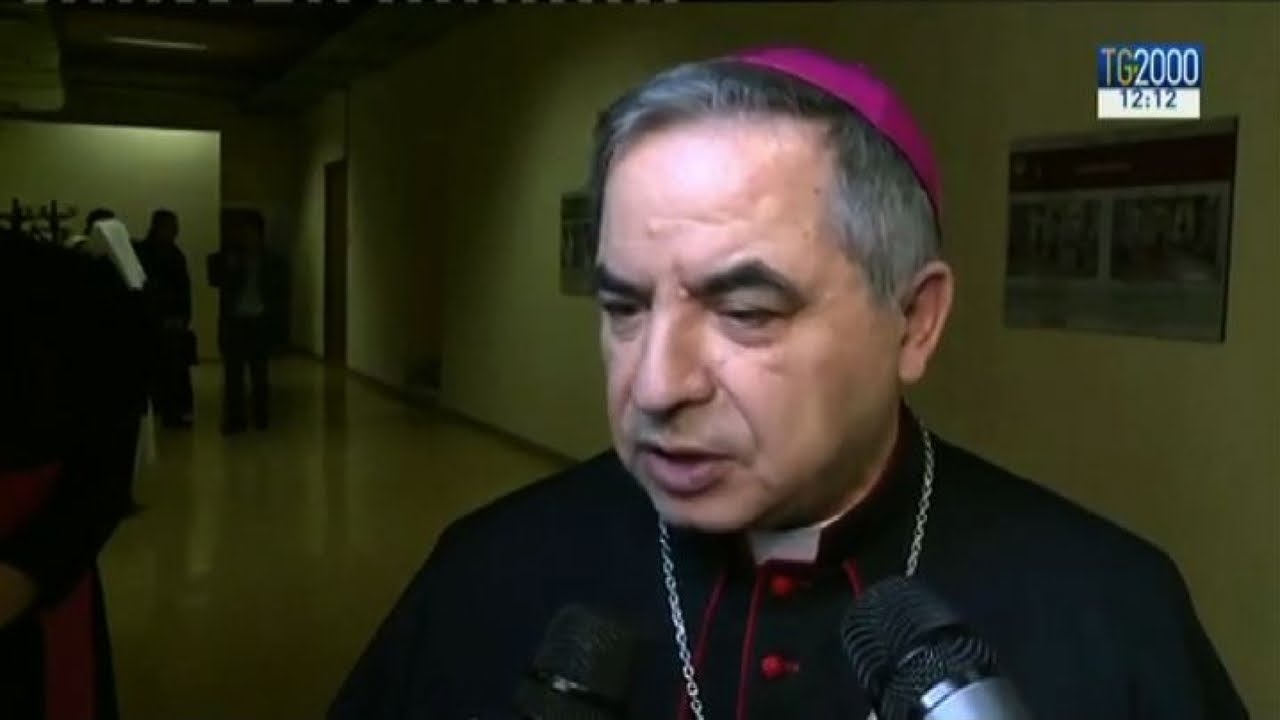 Terremoto in Vaticano, si dimette Becciu e rinuncia a cardinalato