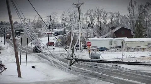 Deadly ice storms leave parts of Tennessee in cold, darkness