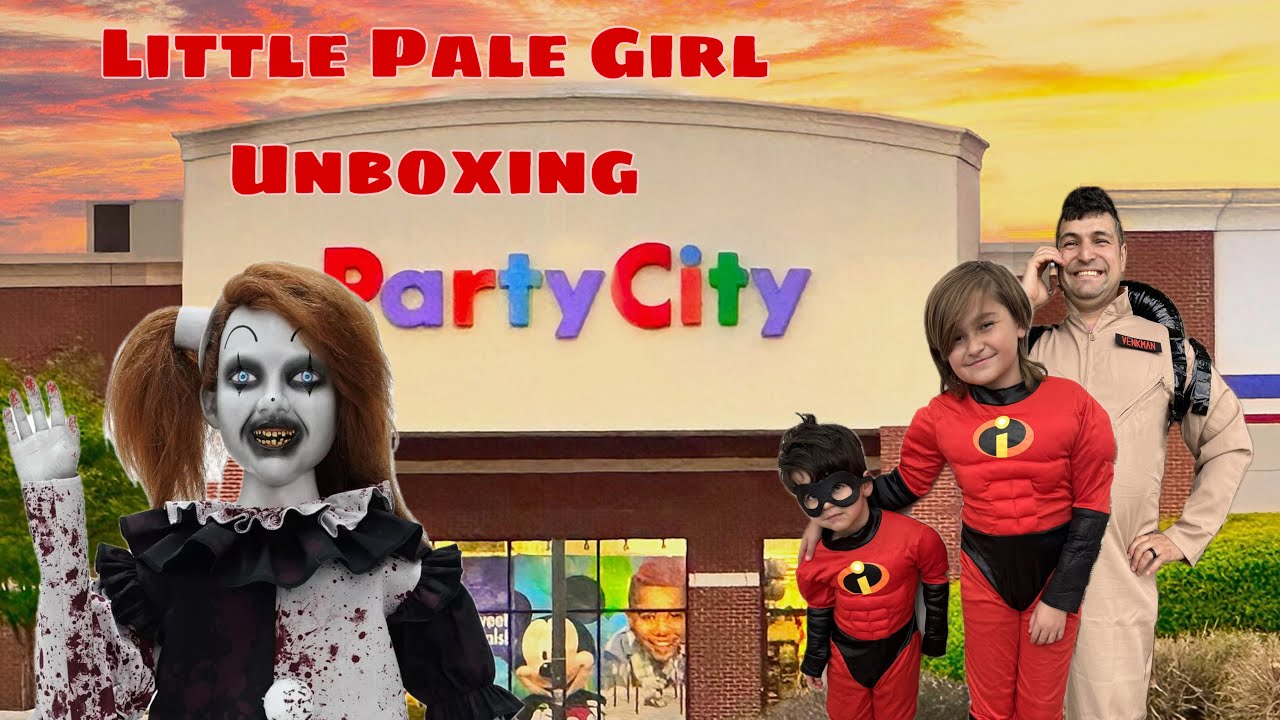 Little Pale Girl Animatronic