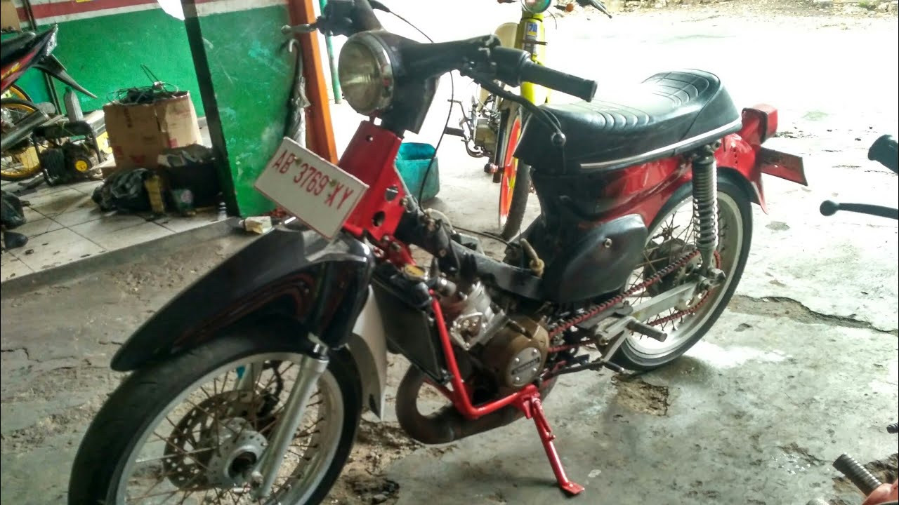 Modifikasi Motor  Honda 70 Mesin Tiger Terunik Klobot Modif