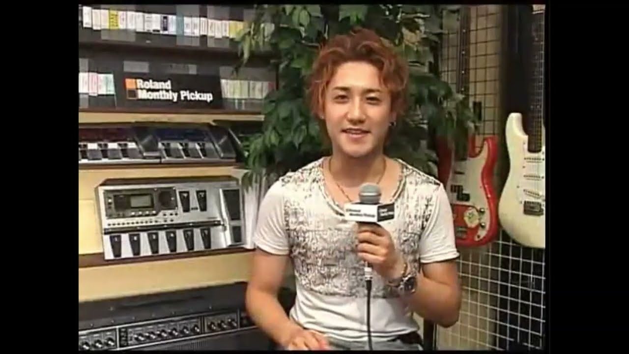 Boss GT-10 ケース付き　スギゾー SUGIZO 試奏 GT-10 Multi-Effects Pedal Test 3-2 - YouTube