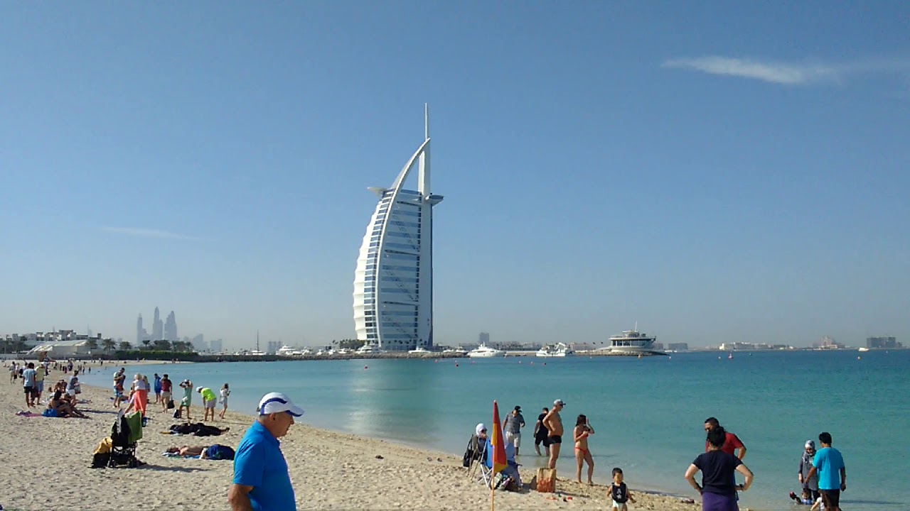Погода в дубае сегодня и температура. Дубай пляж зимой. Шарджа вода. Температура в Дубае. Море в Дубае сейчас.