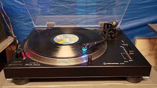 Awesome Audio Technica AT-LP120XUSB Turntable